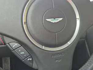 ASTON MARTIN V8 Vantage 4.7 Sportshift