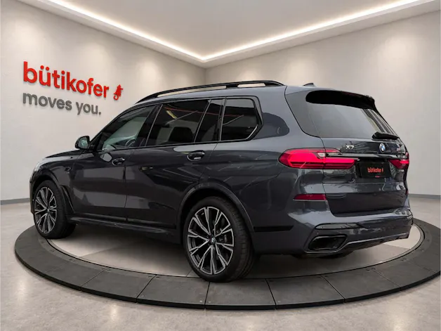 BMW X7 G07 M50i