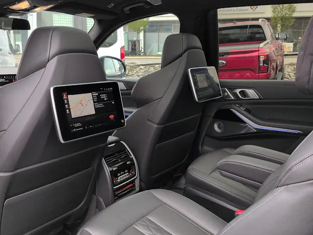 BMW X7 G07 M50i