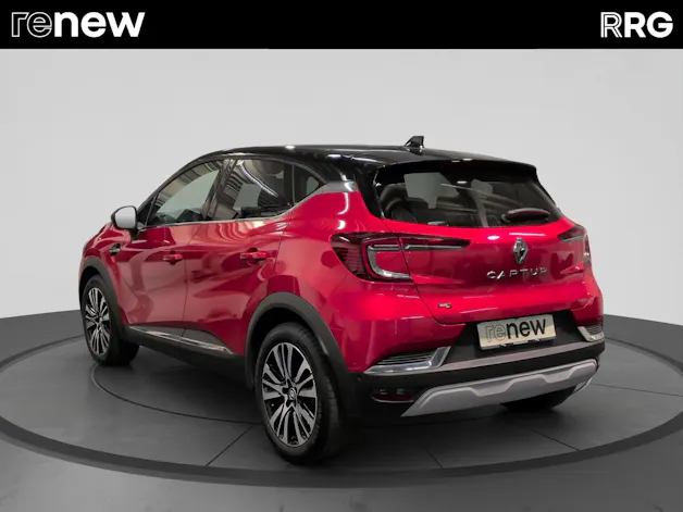 RENAULT Captur 1.3 TCe EDC Initiale Paris