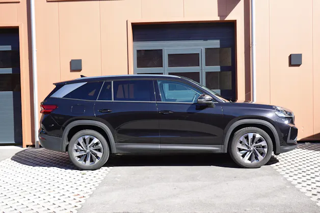 SKODA Kodiaq 1.5 TSI mHEV "* 7 Places * Crochet remorque * Caméra * Tempomat Adaptatif * Clim Auto * Hayon Electrique *"
