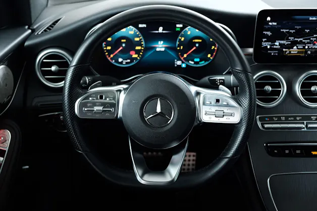 MERCEDES-BENZ GLC 300 AMG Line 4matic Coupe C253