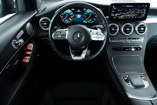 MERCEDES-BENZ GLC 300 AMG Line 4matic Coupe C253