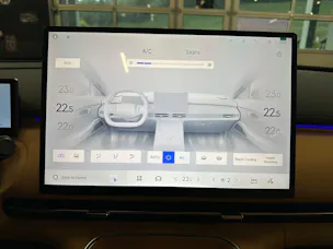 Geely Starray EM-i MAX + PHEV