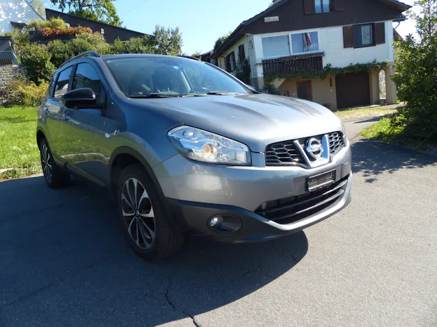NISSAN Qashqai 2.0 dCi 4WD tekna Automatic