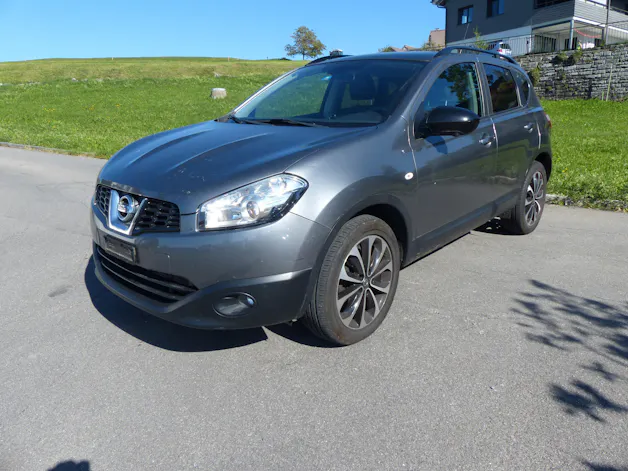 NISSAN Qashqai 2.0 dCi 4WD tekna Automatic