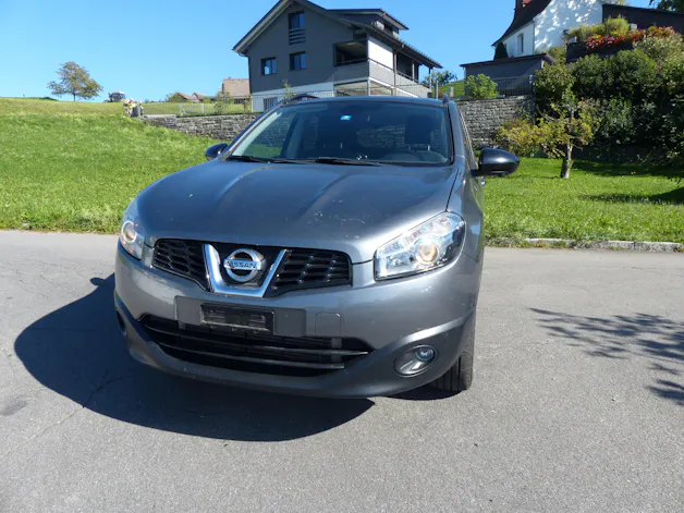 NISSAN Qashqai 2.0 dCi 4WD tekna Automatic