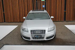 AUDI S6 AVANT 5.2 V10 QUATTRO TIPTRONIC l 435 PS