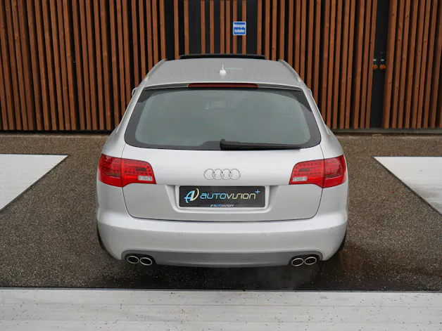 AUDI S6 AVANT 5.2 V10 QUATTRO TIPTRONIC l 435 PS