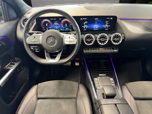 MERCEDES-BENZ GLA 250e AMG Line 8G-DCT