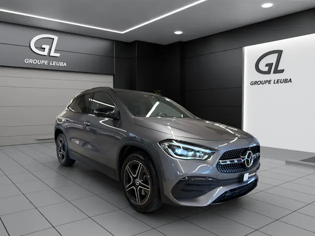 MERCEDES-BENZ GLA 250e AMG Line 8G-DCT
