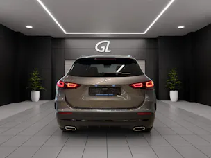 MERCEDES-BENZ GLA 250e AMG Line 8G-DCT