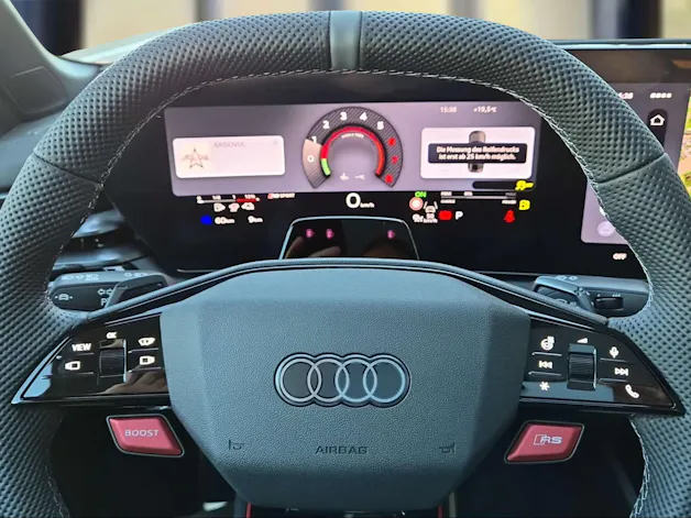 AUDI RS 5 Limousine TFSI 470 kW Tiptronic quattro Plateaugrau Metallic