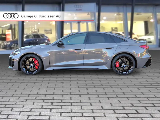 AUDI RS 5 Limousine TFSI 470 kW Tiptronic quattro Plateaugrau Metallic