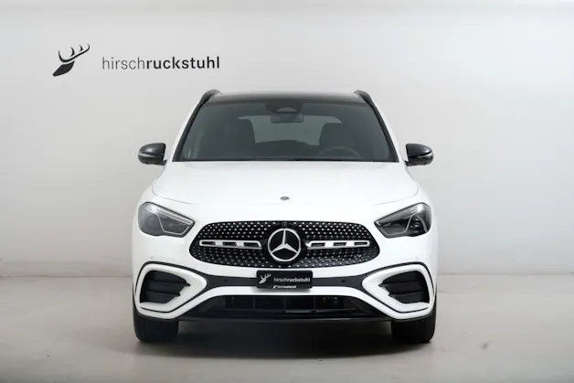 MERCEDES-BENZ GLA 250 AMG Line 4matic Swiss Star h247