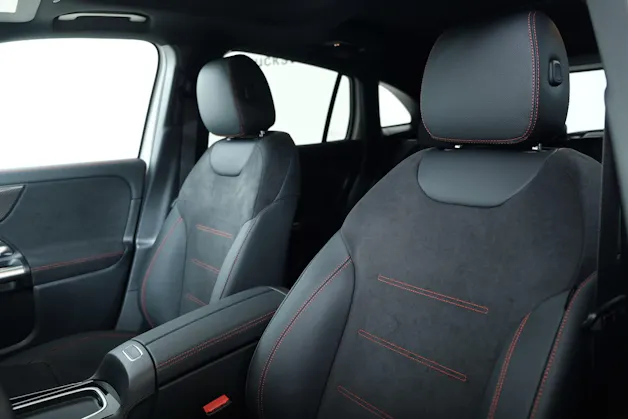 MERCEDES-BENZ GLA 250 AMG Line 4matic Swiss Star h247