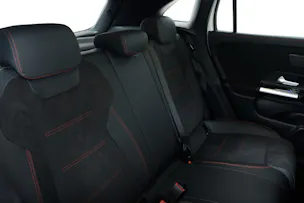 MERCEDES-BENZ GLA 250 AMG Line 4matic Swiss Star h247