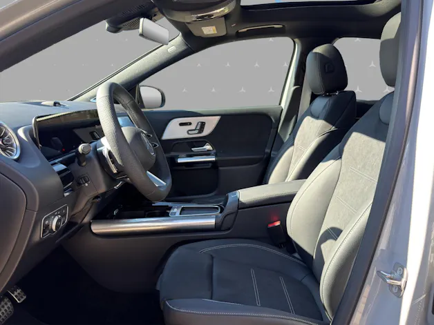 MERCEDES-BENZ GLA 250 4Matic 8G-DCT