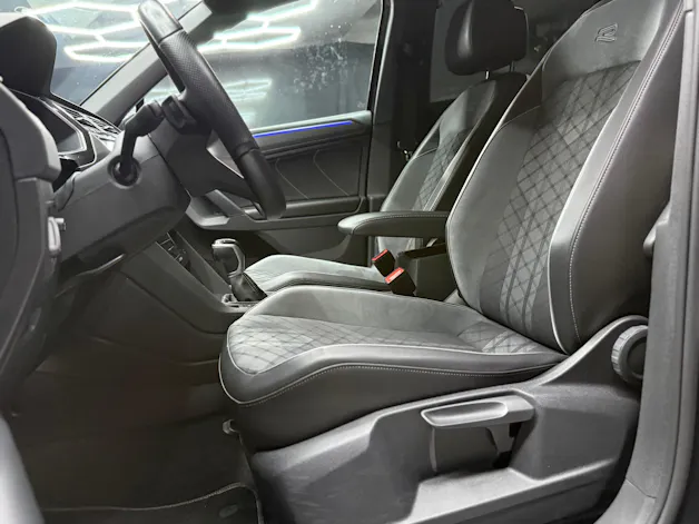 VW Tiguan 2.0TSI R-Line 4Motion DSG