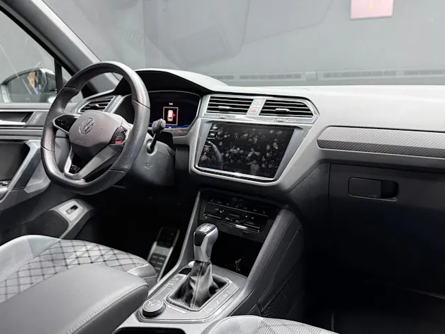 VW Tiguan 2.0TSI R-Line 4Motion DSG
