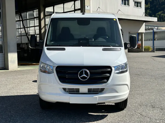 MERCEDES-BENZ Sprinter 319 CDI PRO Chassis Lang