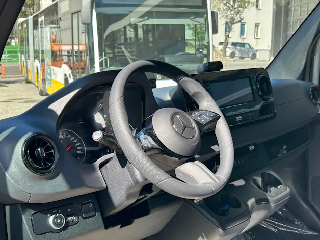 MERCEDES-BENZ Sprinter 319 CDI PRO Chassis Lang