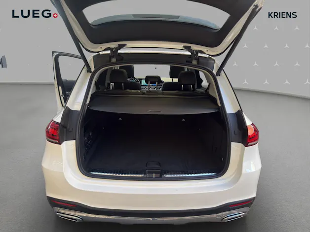 MERCEDES-BENZ GLE 300 d 4M - AMG / DISTRONIC / 360 Grad Kamera / Memory-Paket