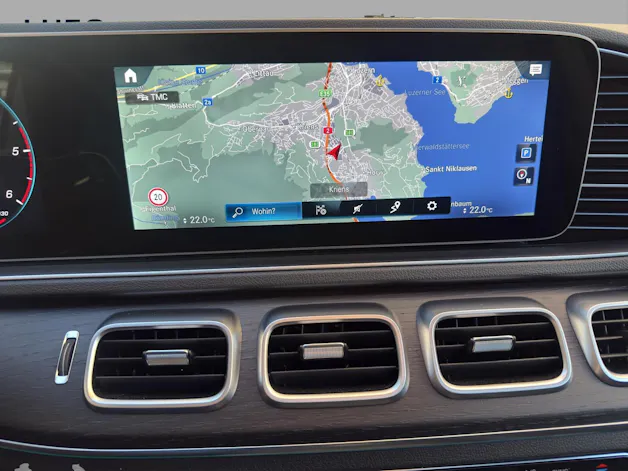 MERCEDES-BENZ GLE 300 d 4M - AMG / DISTRONIC / 360 Grad Kamera / Memory-Paket