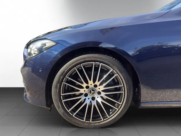 MERCEDES-BENZ C 220 d