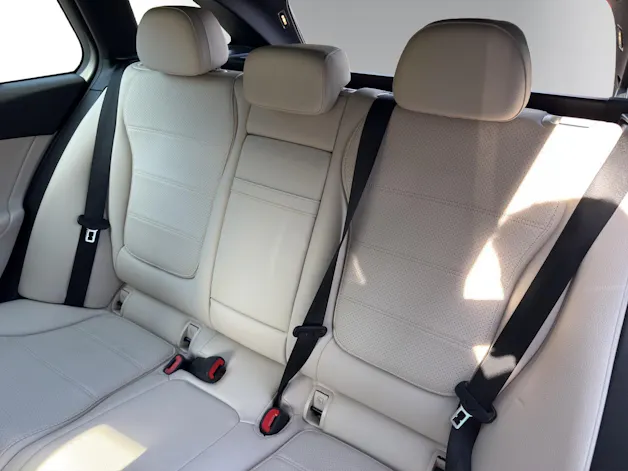 MERCEDES-BENZ C 220 d