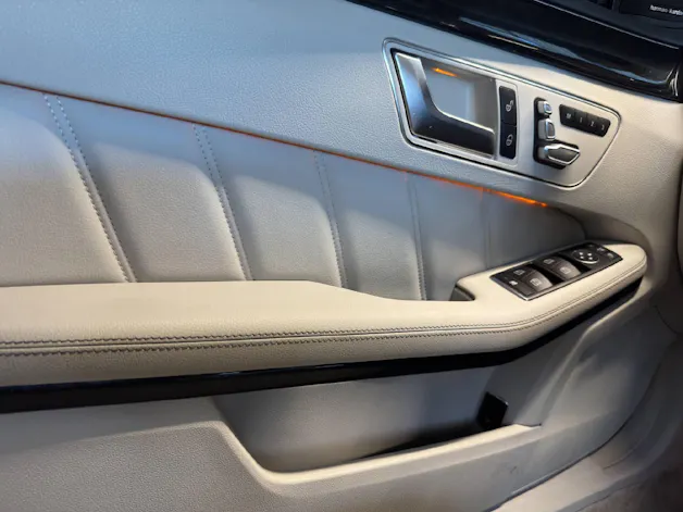 MERCEDES-BENZ E 400 V6 Avantgarde Kombi