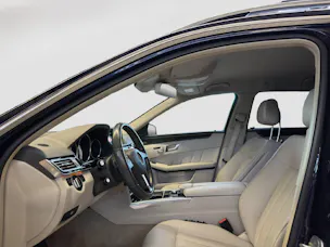 MERCEDES-BENZ E 400 Avantgarde 4MATIC Kombi
