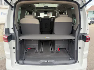 VW Multivan kurz 2.0 TDI Life Edition DSG Navigationssystem Volkswagen original 7 PLÄTZER
