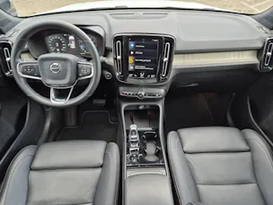 VOLVO XC40 2.0 T5 Inscription AWD