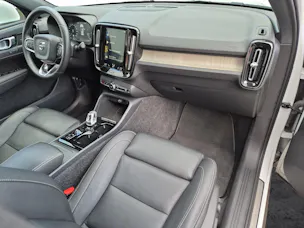 VOLVO XC40 2.0 T5 Inscription AWD