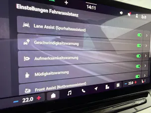 SKODA Octavia Combi 1.5 TSI Selection DSG