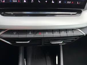 SKODA Octavia Combi 1.5 TSI Selection DSG