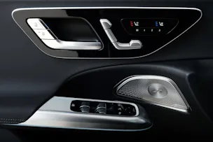 MERCEDES-BENZ E 220 d AMG Line 4matic W214