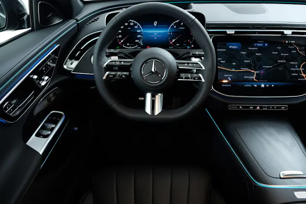 MERCEDES-BENZ E 220 d AMG Line 4matic W214
