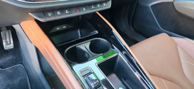 SKODA Enyaq iV 80x Founders Edition