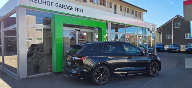 SKODA Enyaq iV 80x Founders Edition
