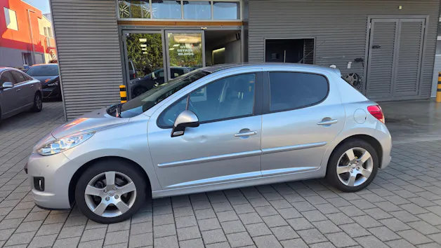 PEUGEOT 207 1.6 16V Sport