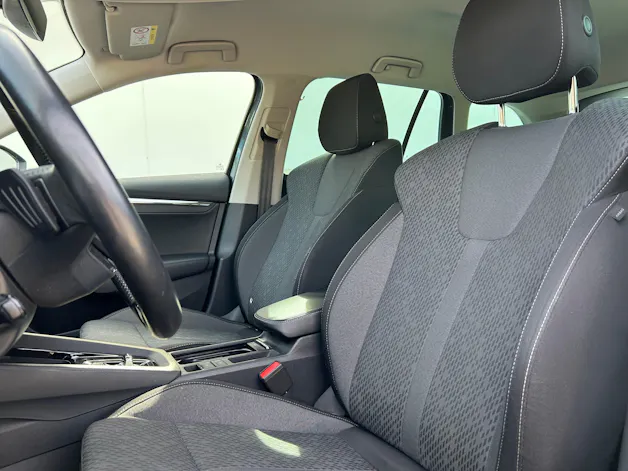 SKODA Octavia Combi 1.0 TSI mHEV DSG Ambition