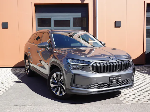 SKODA Kodiaq 1.5 TSI mHEV * 7 Places * Crochet remorque * Caméra * Tempomat Adaptatif * Clim Auto * Hayon Electrique *"