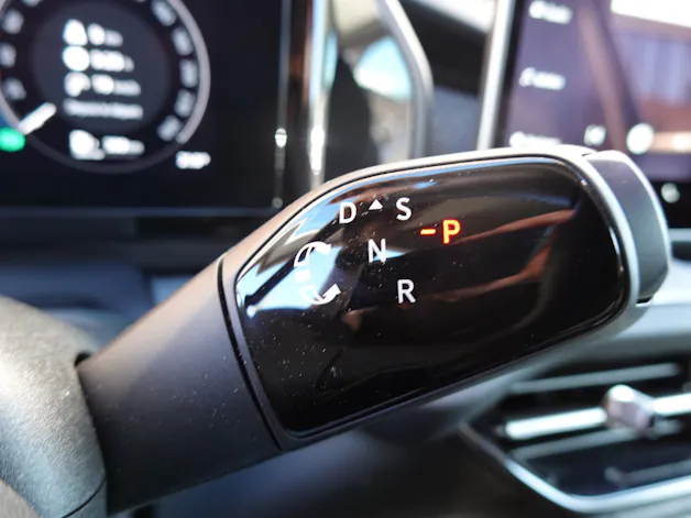 SKODA Kodiaq 1.5 TSI mHEV * 7 Places * Crochet remorque * Caméra * Tempomat Adaptatif * Clim Auto * Hayon Electrique *"