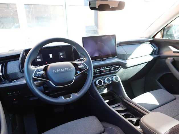 SKODA Kodiaq 1.5 TSI mHEV * 7 Places * Crochet remorque * Caméra * Tempomat Adaptatif * Clim Auto * Hayon Electrique *"