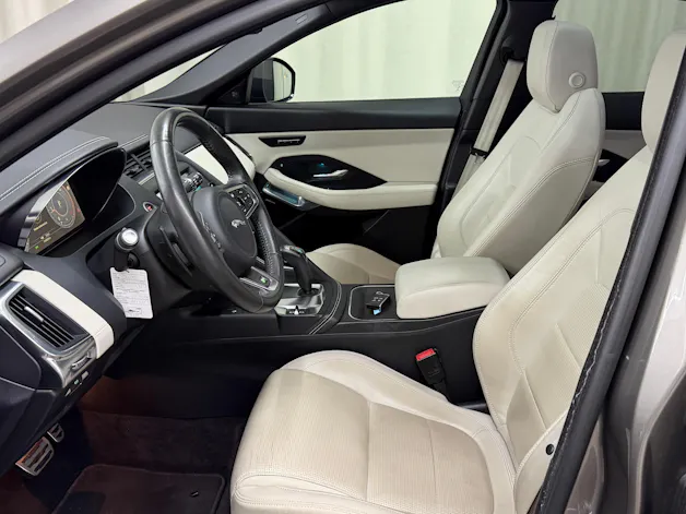 Jaguar E-Pace 2.0d D240 R-Dynamic SE AWD Automatik