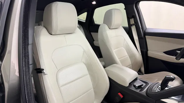 Jaguar E-Pace 2.0d D240 R-Dynamic SE AWD Automatik