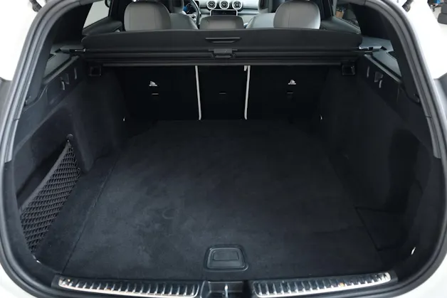 MERCEDES-BENZ C 220 d Swiss Star AMG Line 4matic T-Modell S206