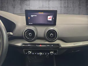 AUDI Q2 35 TDI quattro S-tronic
